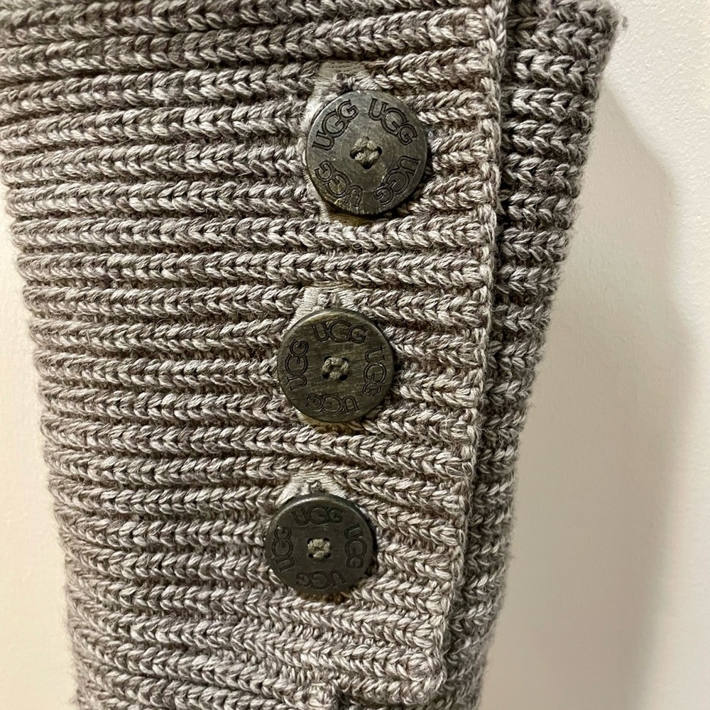 Ugg Cardy Tall Knitted Buttoned Boots - Women’s size 10 - Picture 7 of 15